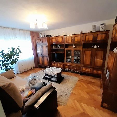 Apartament Straja - Lupeni  Exteriér fotografie