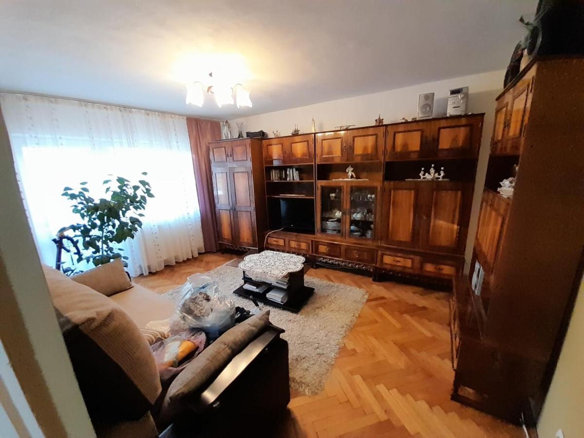 Apartament Straja - Lupeni  Exteriér fotografie
