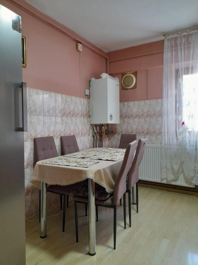 Apartament Straja - Lupeni  Exteriér fotografie
